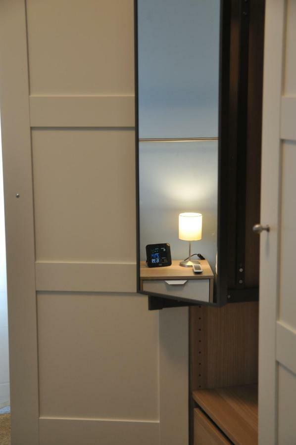 Elera Holiday Apartment Palermo Exterior photo