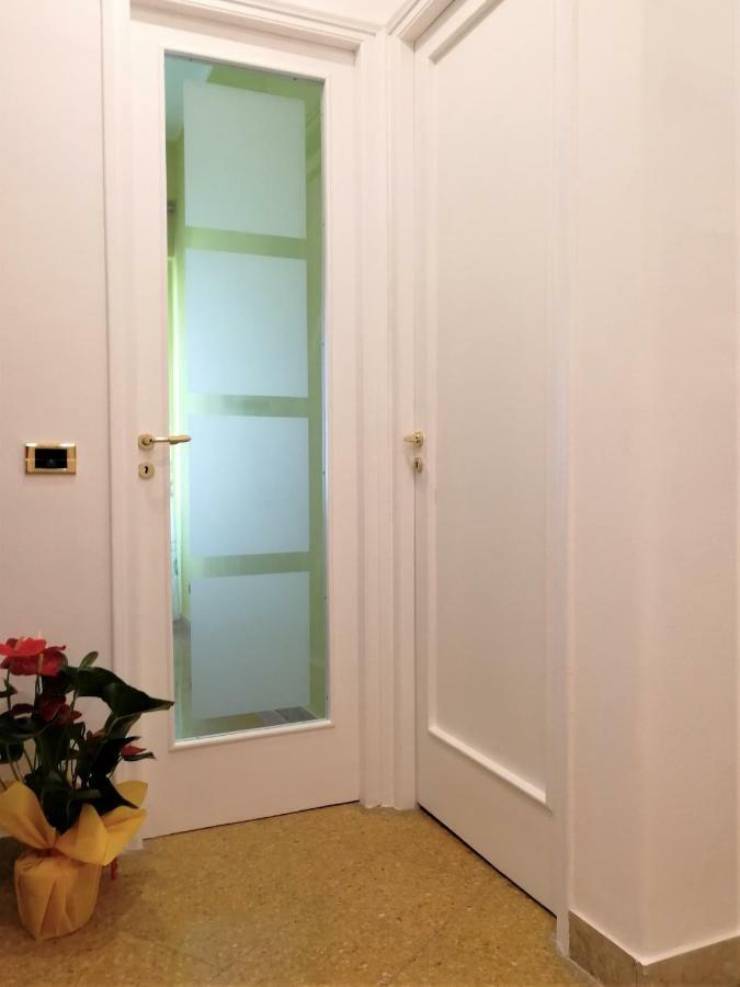 Elera Holiday Apartment Palermo Exterior photo