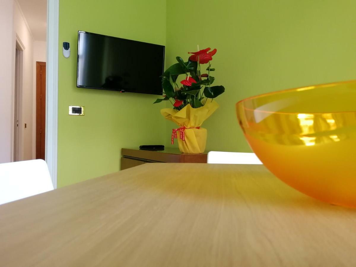 Elera Holiday Apartment Palermo Exterior photo