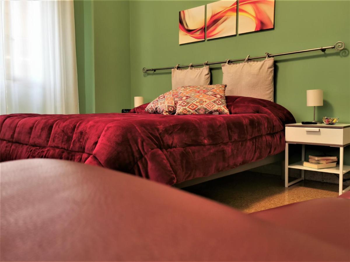 Elera Holiday Apartment Palermo Exterior photo